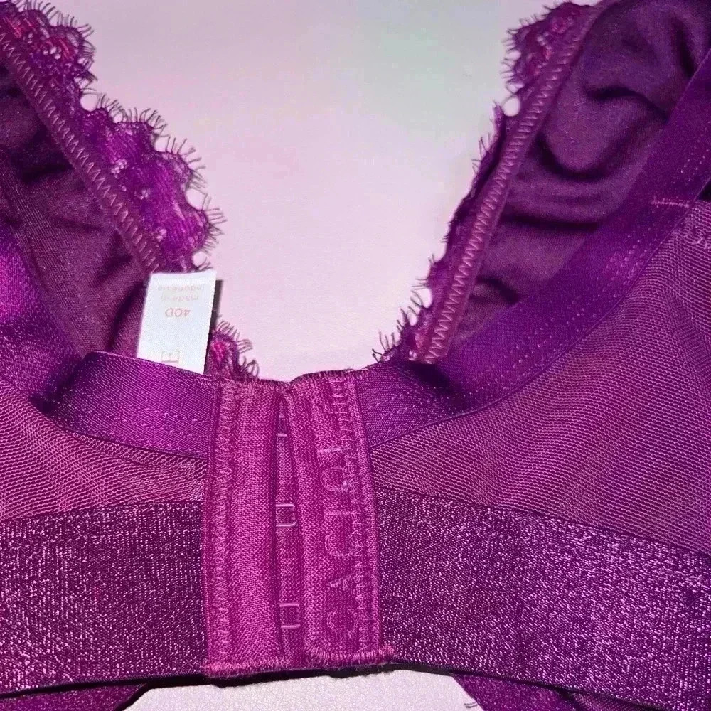 Cacique NWOT Sexy Boost Plunge Bra Womens 40D Purple Underwire Floral Lace 3Hook - Picture 11 of 14